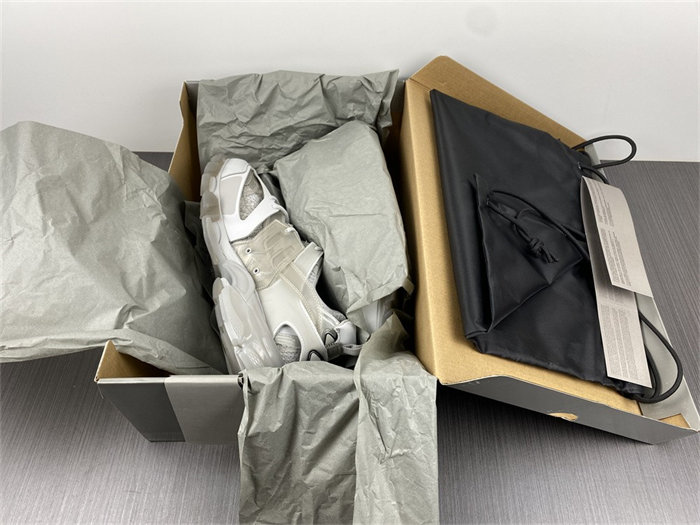 BLCG Track Clear Sole Gray  647742 W3BM4 1200