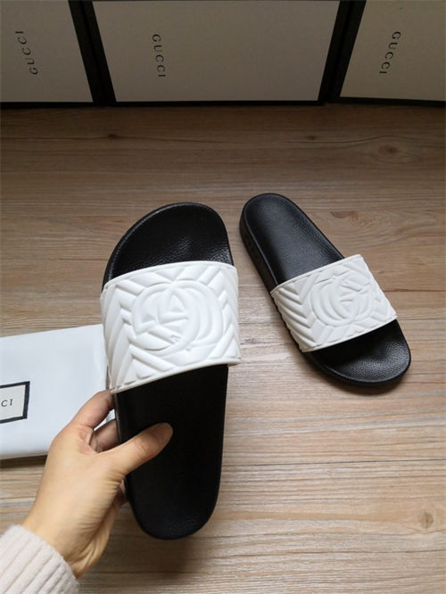 Gocci Slipper